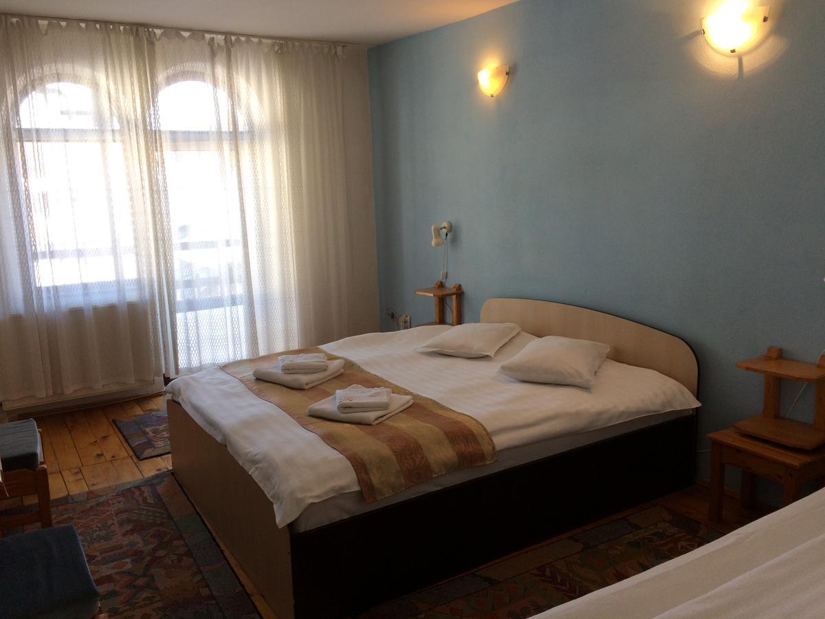 Pension Casa Alba Slanic Moldova Exterior photo
